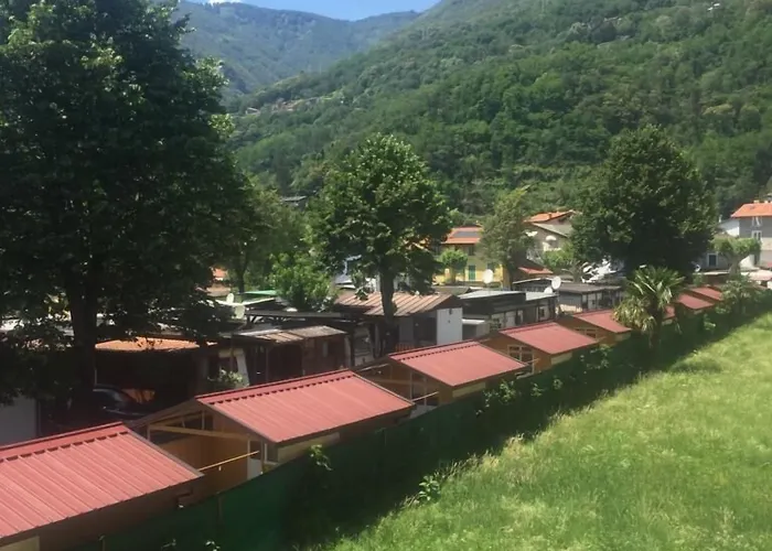 Semesterpark Camping Hotel Au Lac De Como Sorico