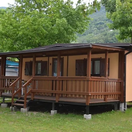 Semesterpark Camping Hotel Au Lac De Como