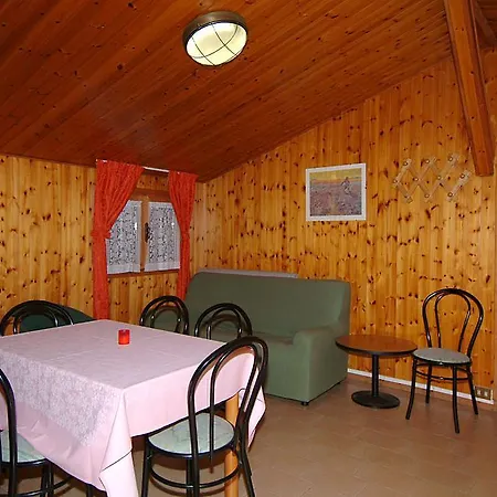 Semesterpark Camping Hotel Au Lac De Como Sorico