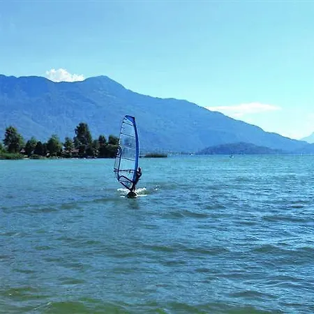 Camping Hotel Au Lac De Como