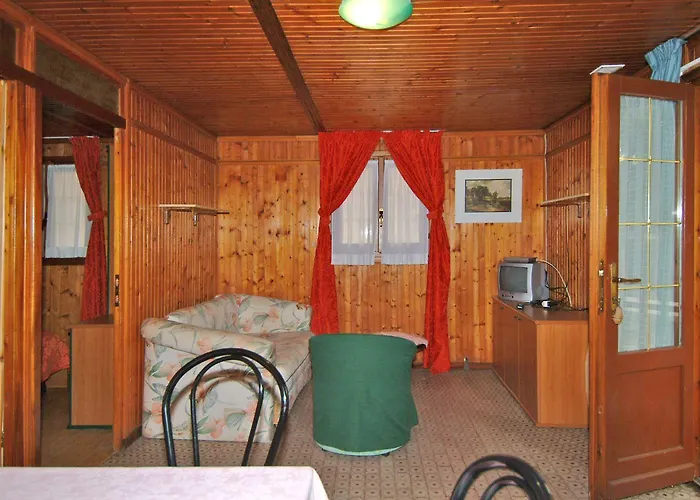 Au De Üdülőpark Sorico