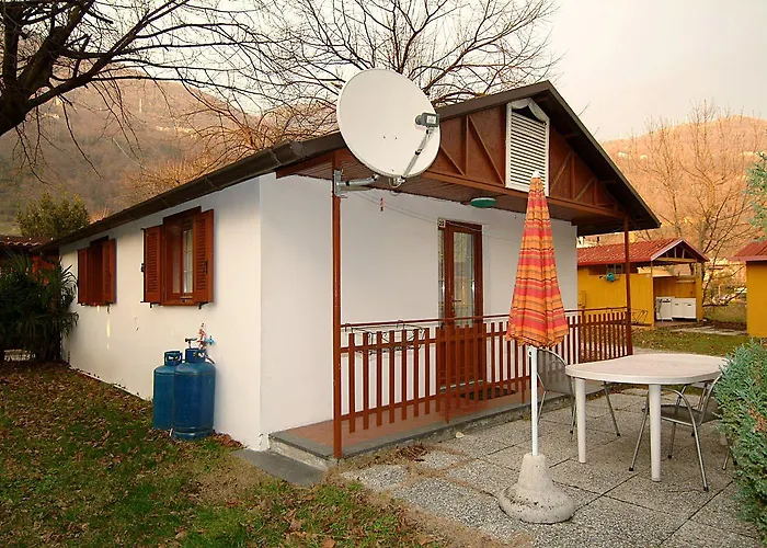 Au De Üdülőpark Sorico